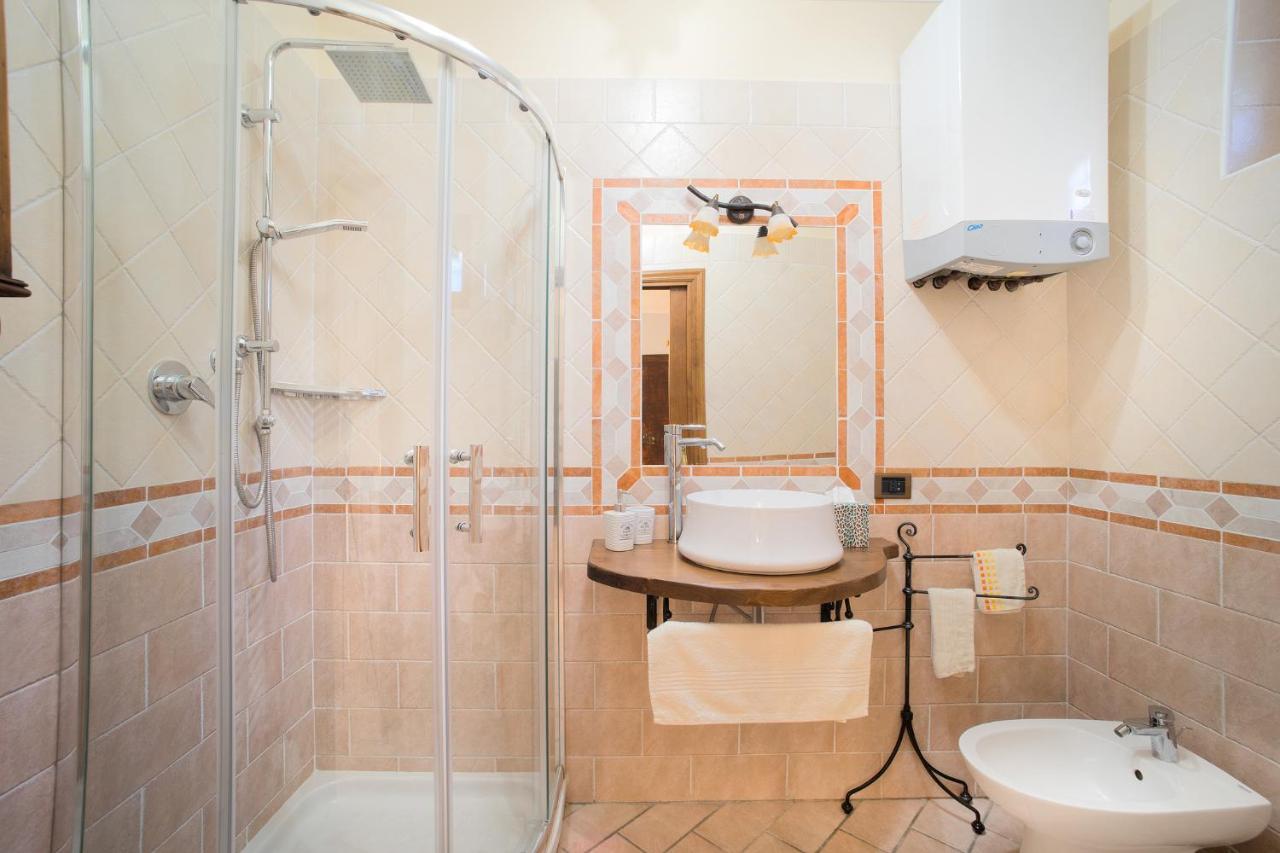 L'agrifoglio Di Residenza Di Campagna Bed and breakfast Asís