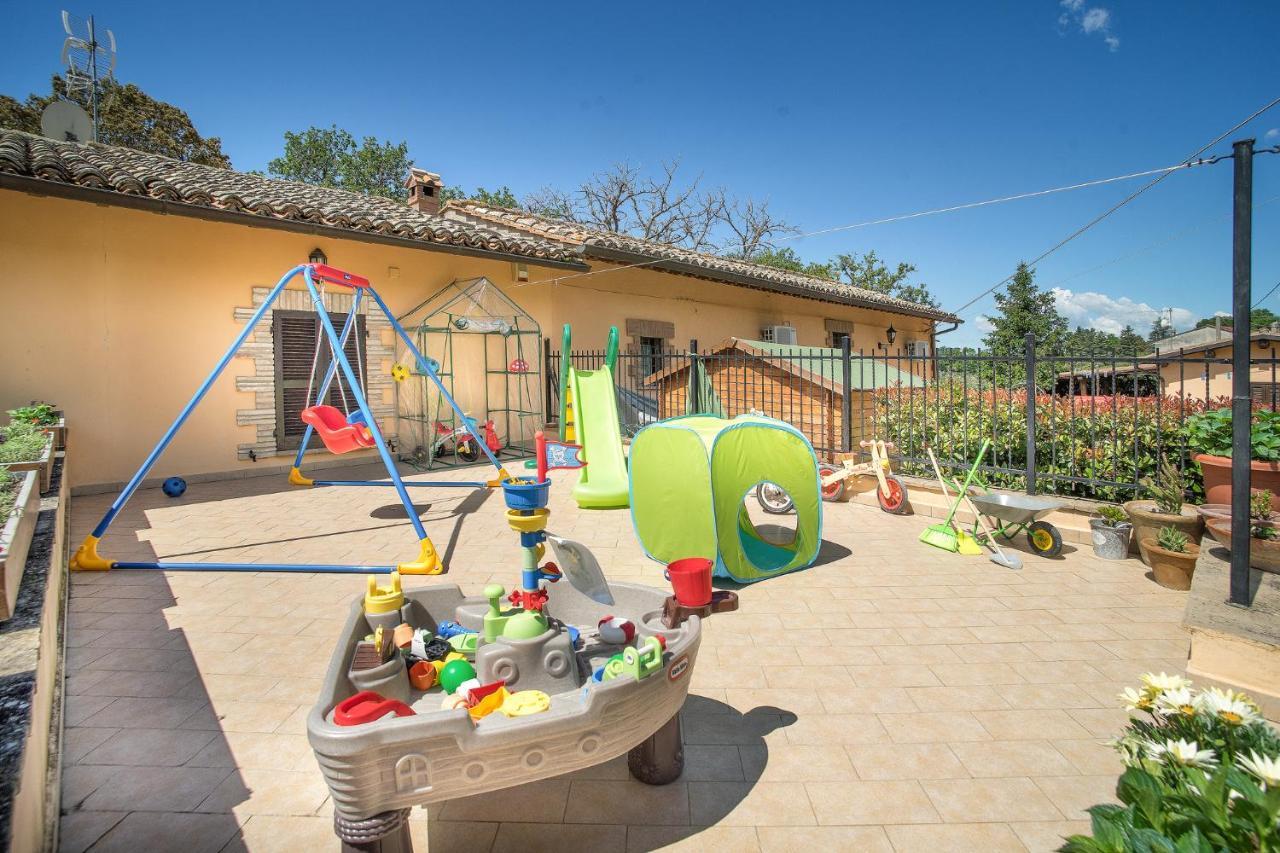 L'agrifoglio Di Residenza Di Campagna Asís